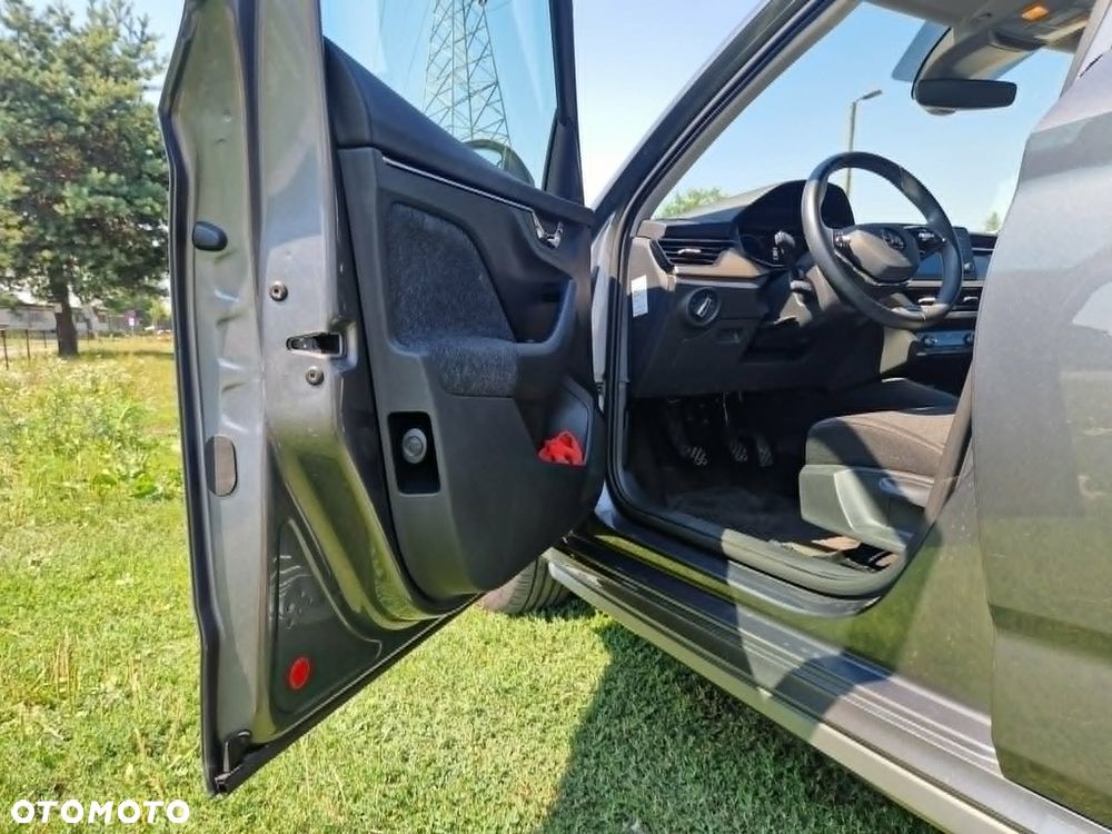 Skoda Kamiq 1.5 TSI Style - 25