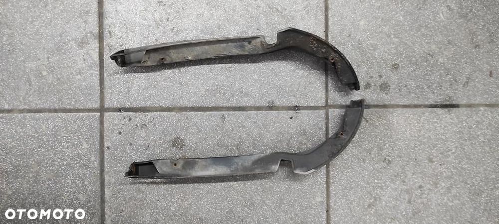 ŚLIZG ZDERZAKA PRZÓD PASSAT B6  PRAWY LEWY MOCOWANIE NADKOLA - 1