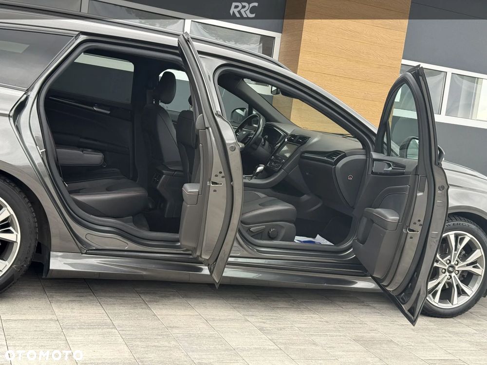 Ford Mondeo - 18
