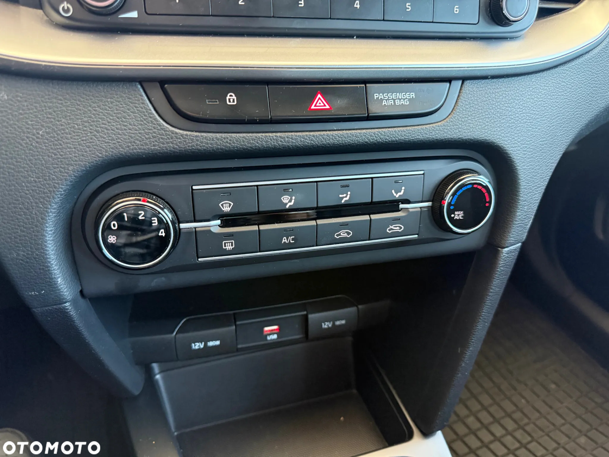 Kia Ceed 1.0 T-GDI S - 12