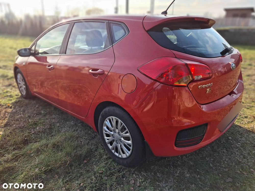 Kia Ceed 1.6 CRDi M DCT - 7