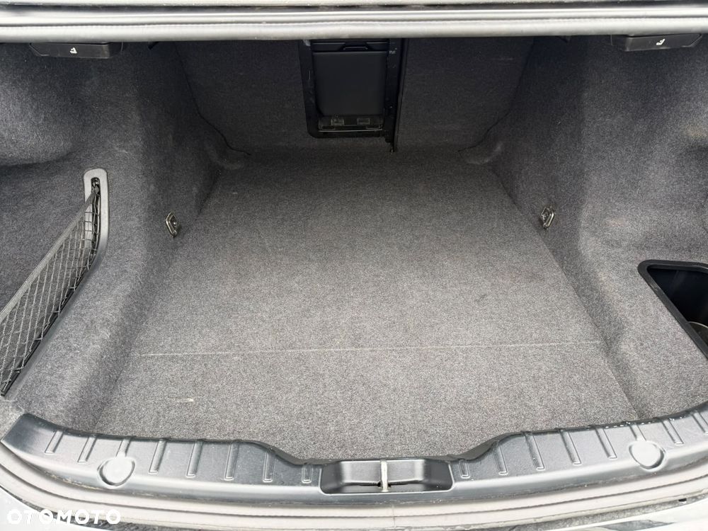 BMW Seria 5 520d Luxury Line - 10