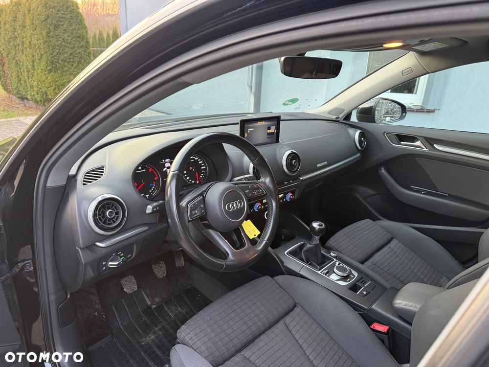 Audi A3 Sportback 1.6 TDI(clean diesel) Ambition - 8