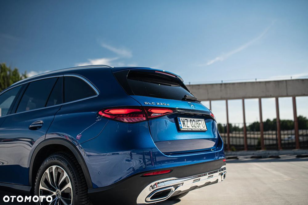 Mercedes-Benz GLC 220 d mHEV 4-Matic Avantgarde - 11
