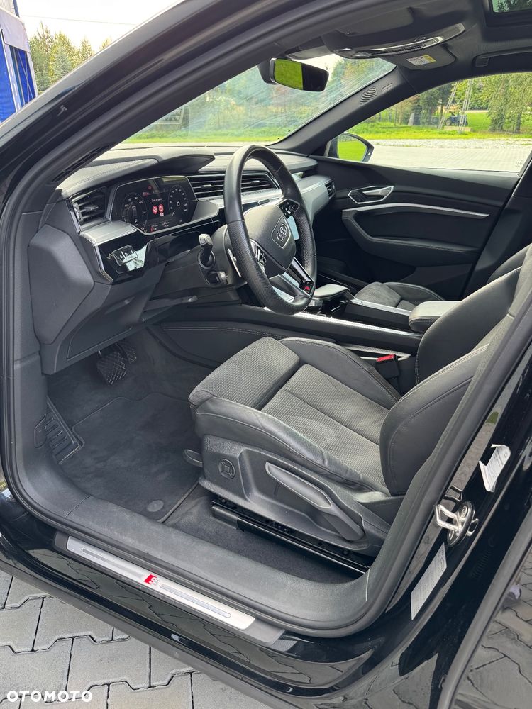 Audi e-tron 50 Quattro S Line - 17