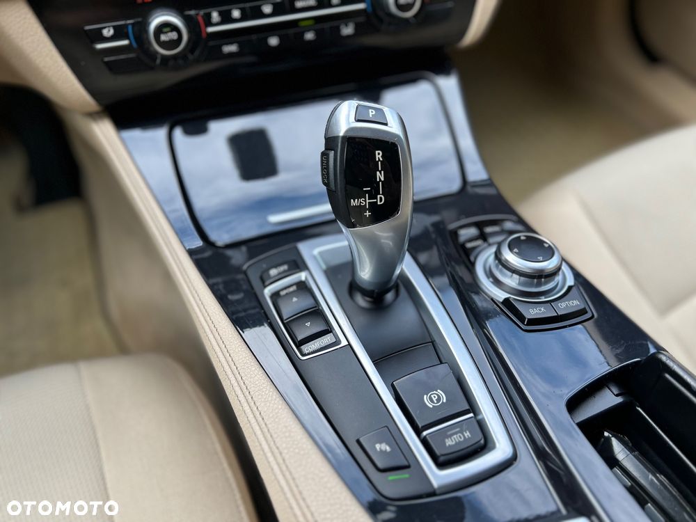 BMW Seria 5 518d Business Edition - 20