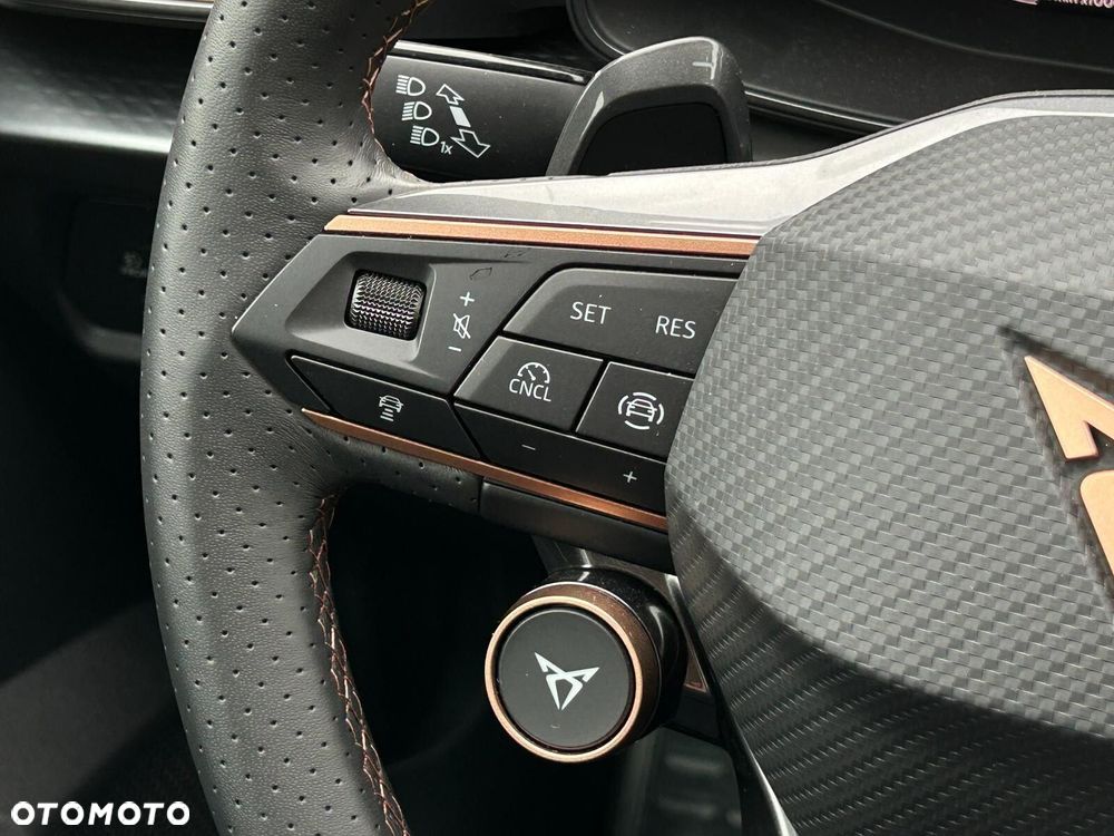 Cupra Formentor 1.5 TSI DSG - 23