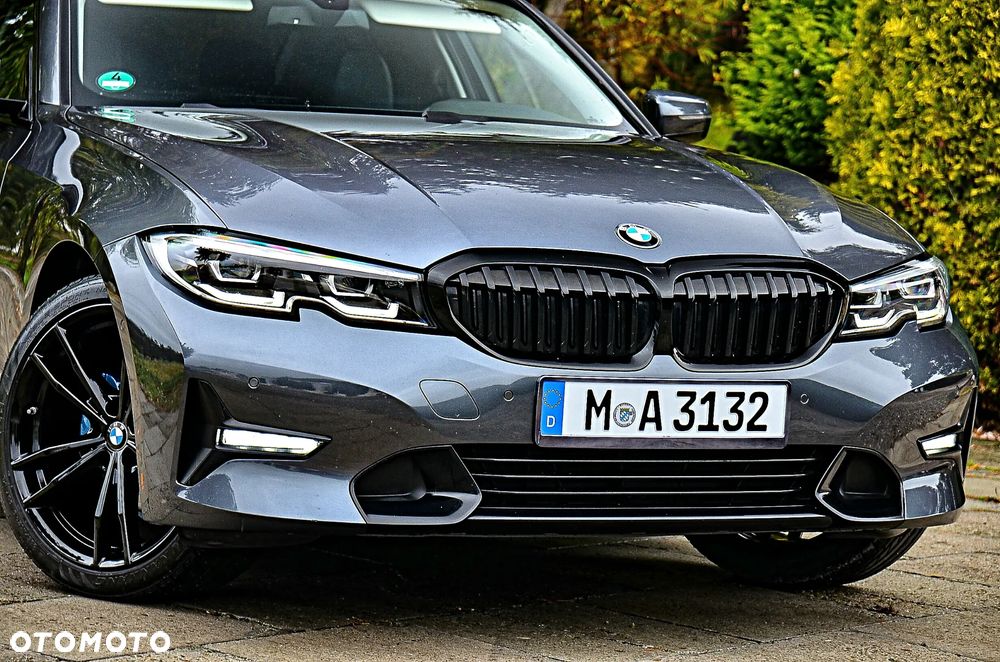 BMW Seria 3 320i GPF Sport Line Shadow - 12