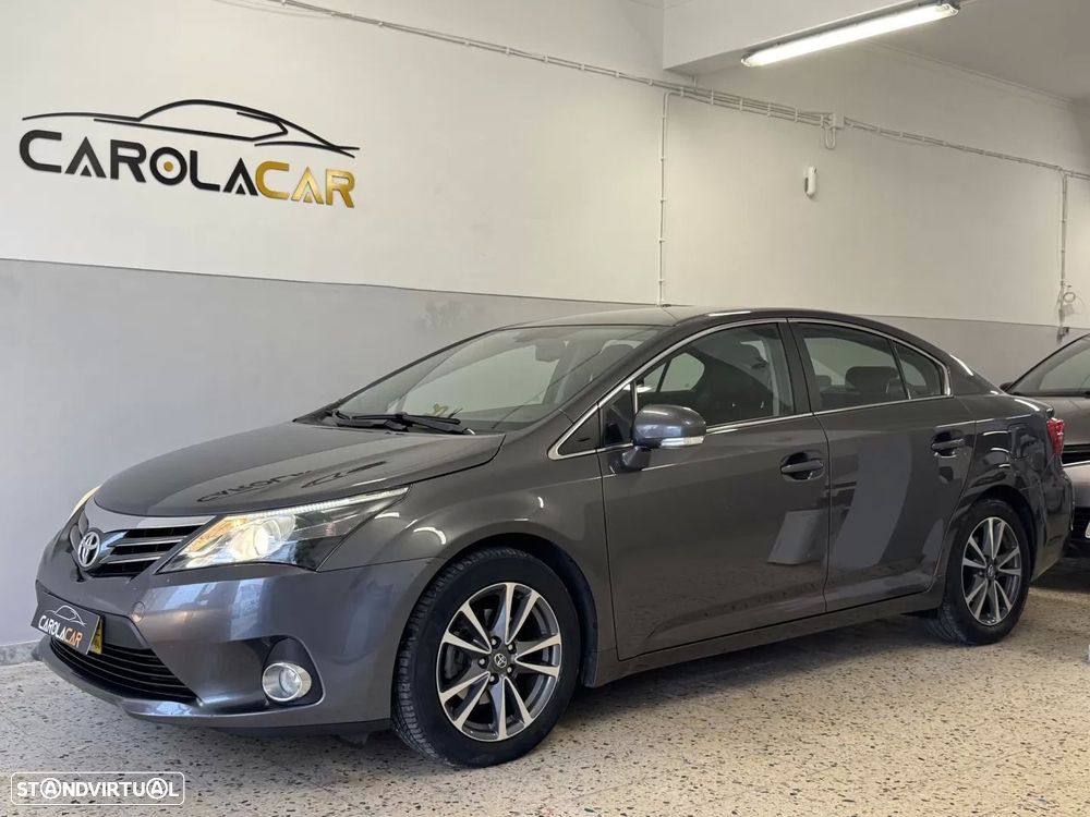 Toyota Avensis SD 2.0 D-4D Exclusive +Navi - 1