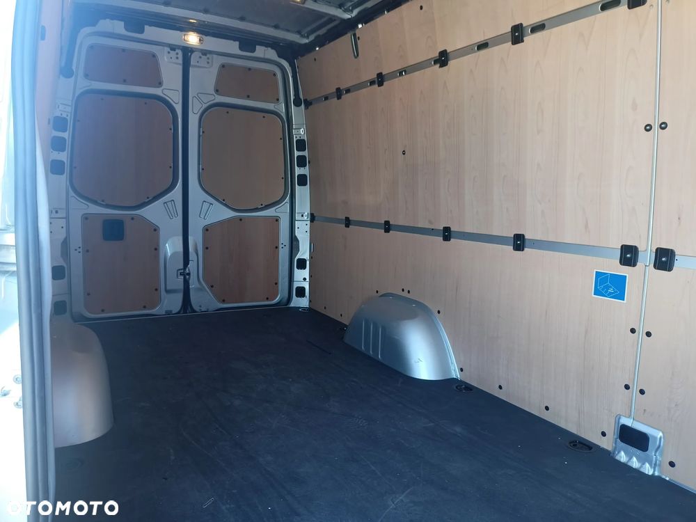 Mercedes-Benz Sprinter 317 Furgon L3H2 - 23