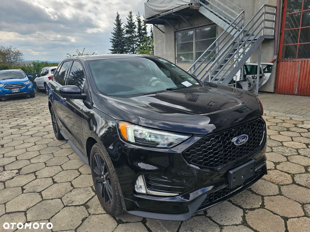 Ford Edge - 10