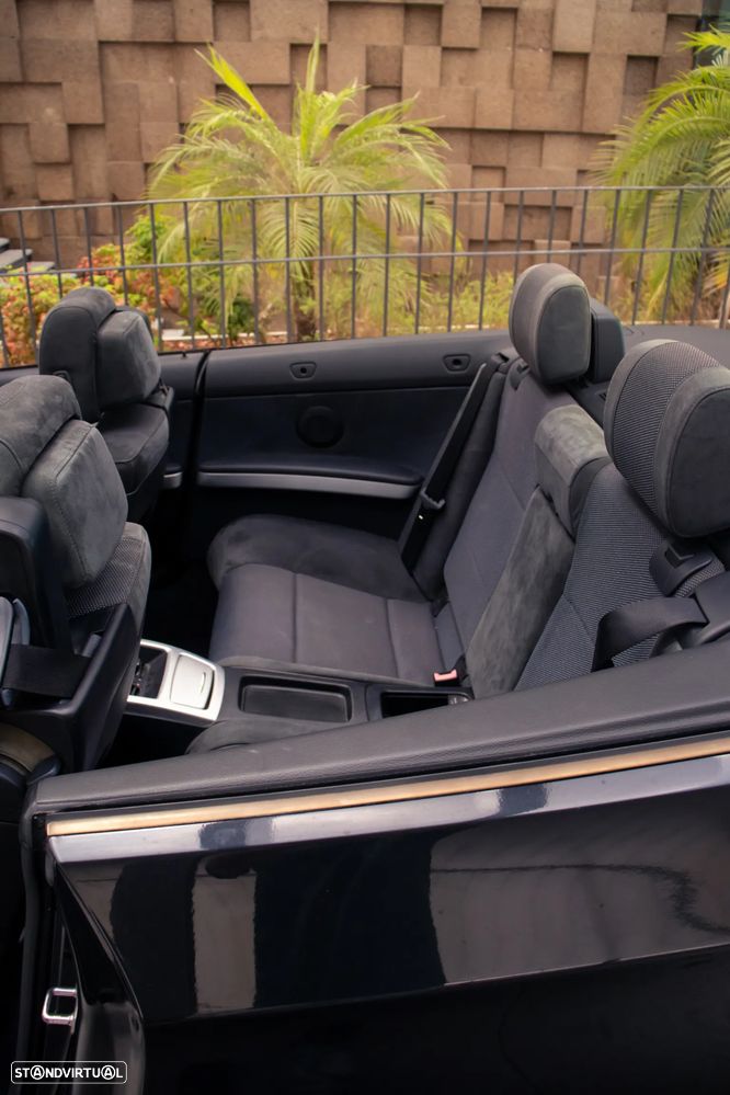 BMW 320 d Coupe Edição M - 14