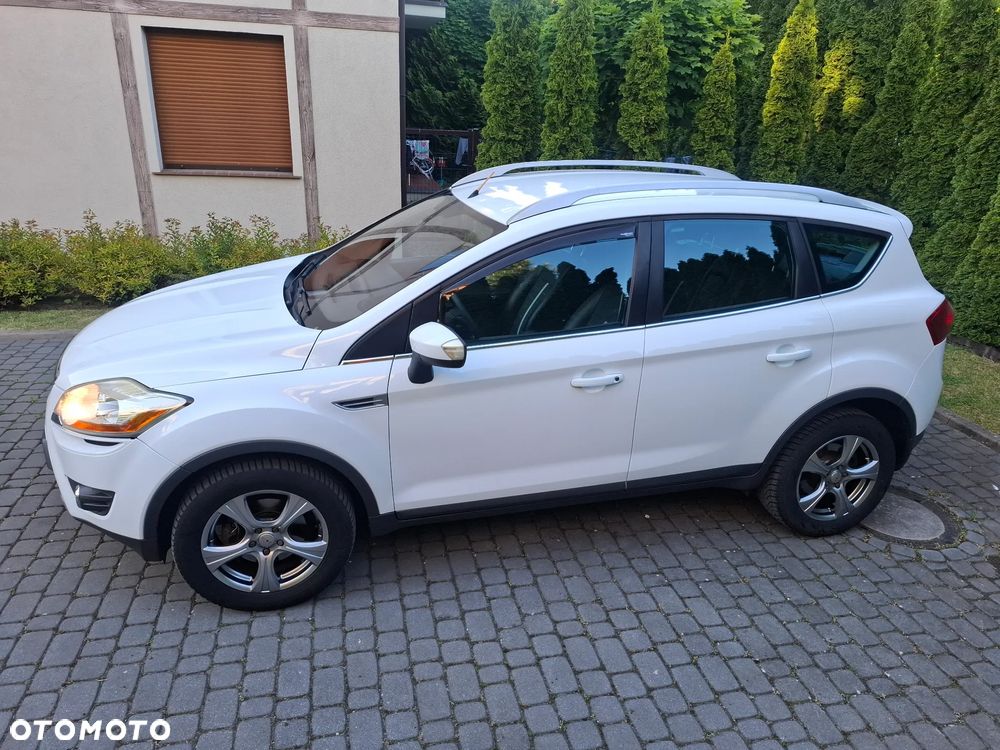 Ford Kuga 2.5 4x4 Trend - 9