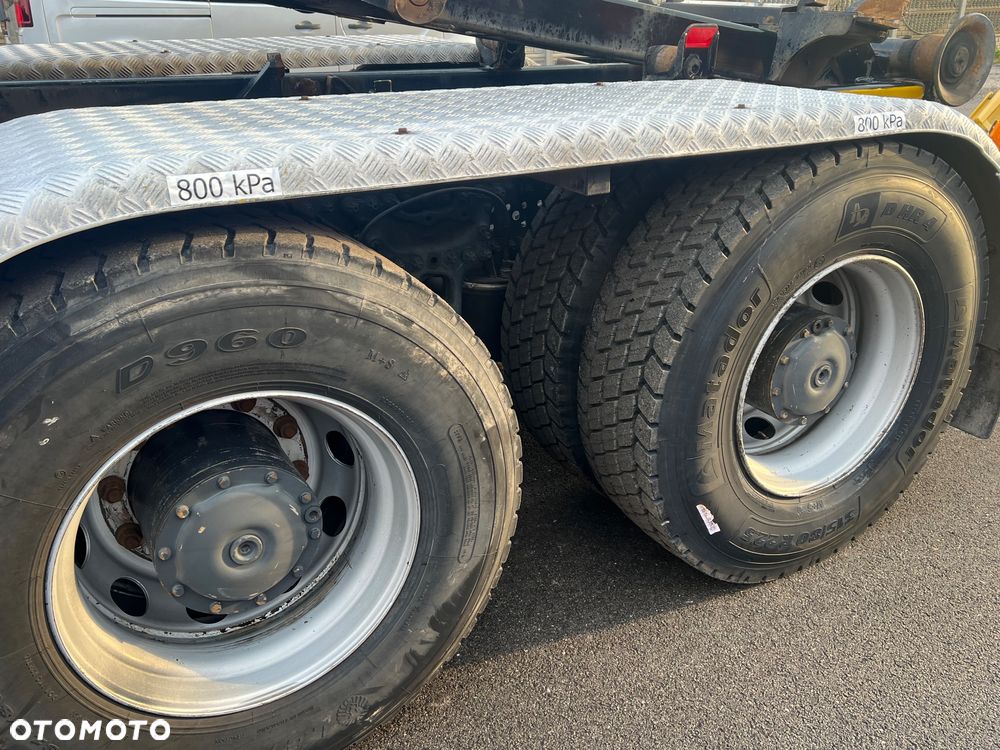 Mercedes-Benz AROCS 2545. 6x4 HAKOWIEC 20 ton - 19