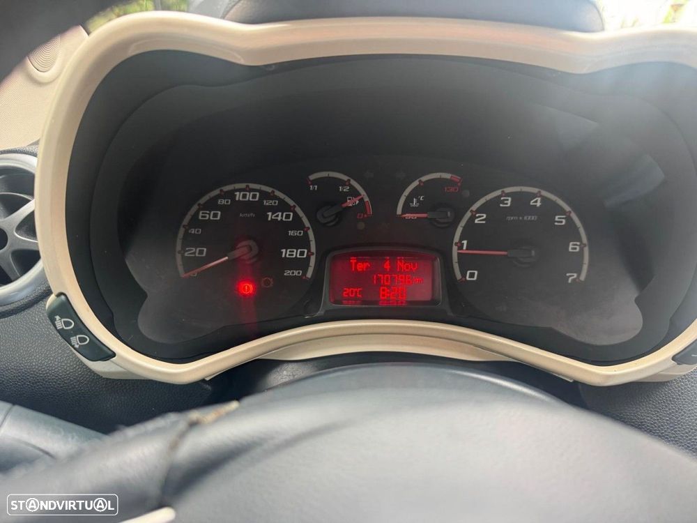 Ford KA 1.3 TDCi Titanium - 12