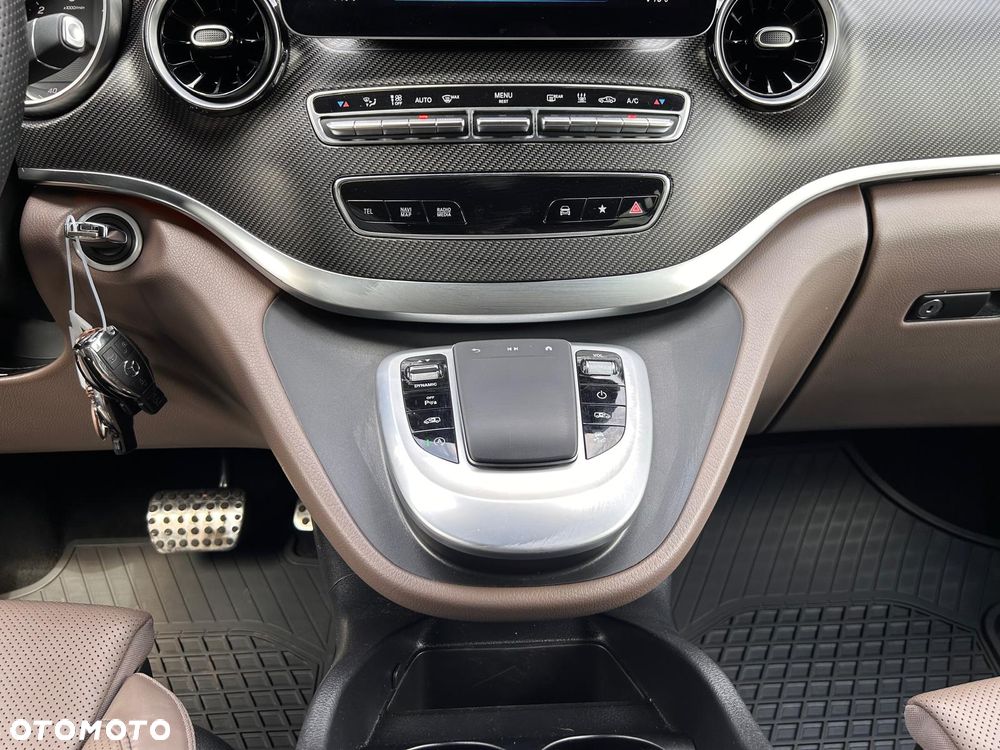 Mercedes-Benz Klasa V 300 d 4-Matic 9G-Tronic Avantgarde (ekstra d³) - 31