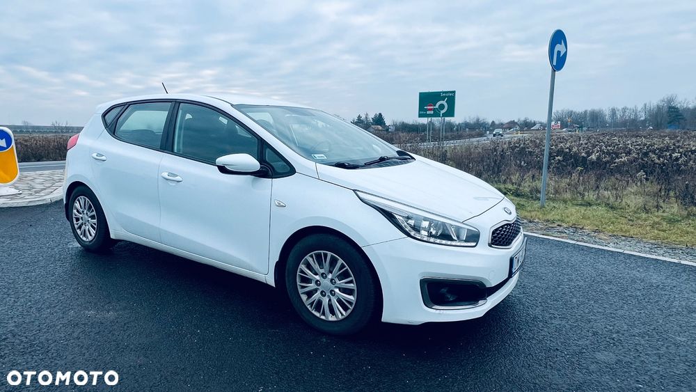 Kia Ceed 1.4 CRDi M - 11