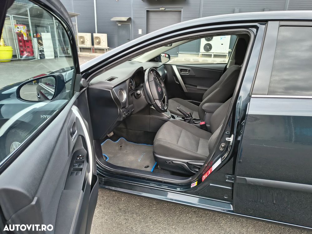 Toyota Auris - 6