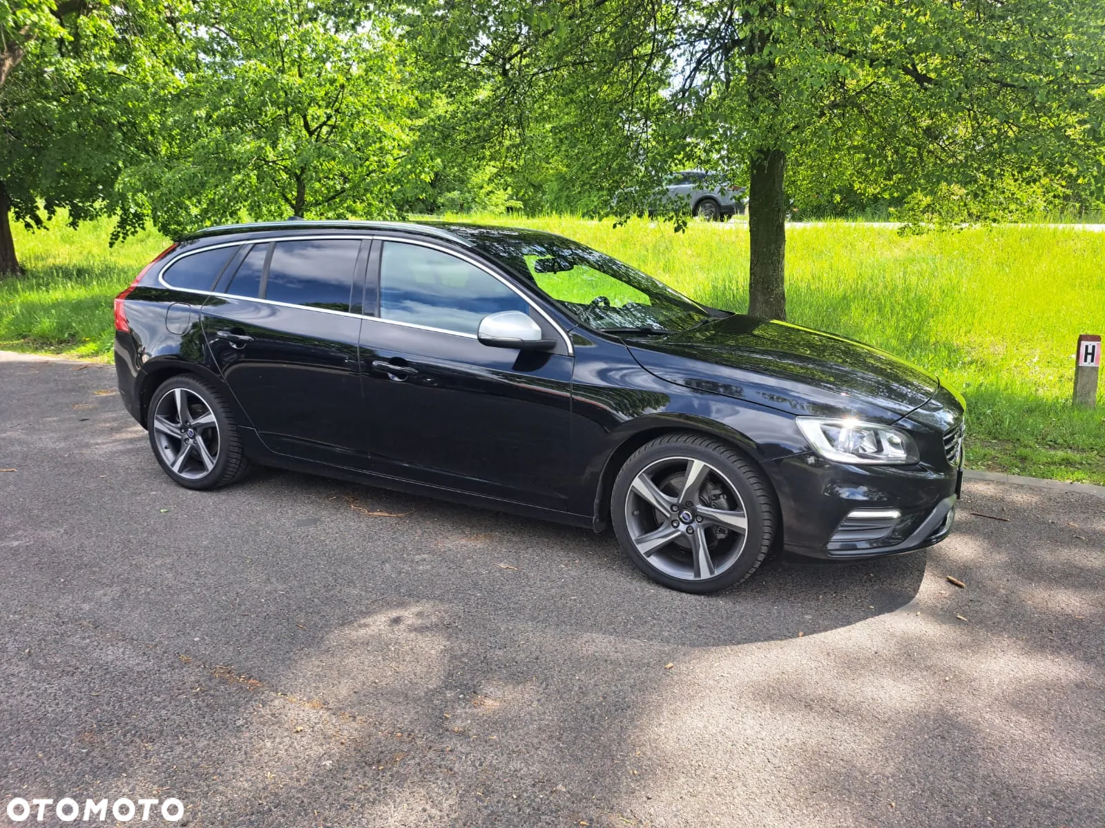 Volvo V60 D2 Drive-E R-Design Kinetic - 27