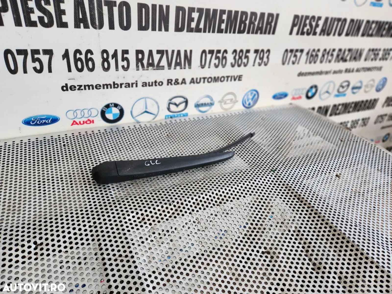 Brat Stergator Spate Hayon Haion Mercedes GLC W253 X253 Dezmembrez Mercedes GLC Motor 2.0 Cdi Euro - 3