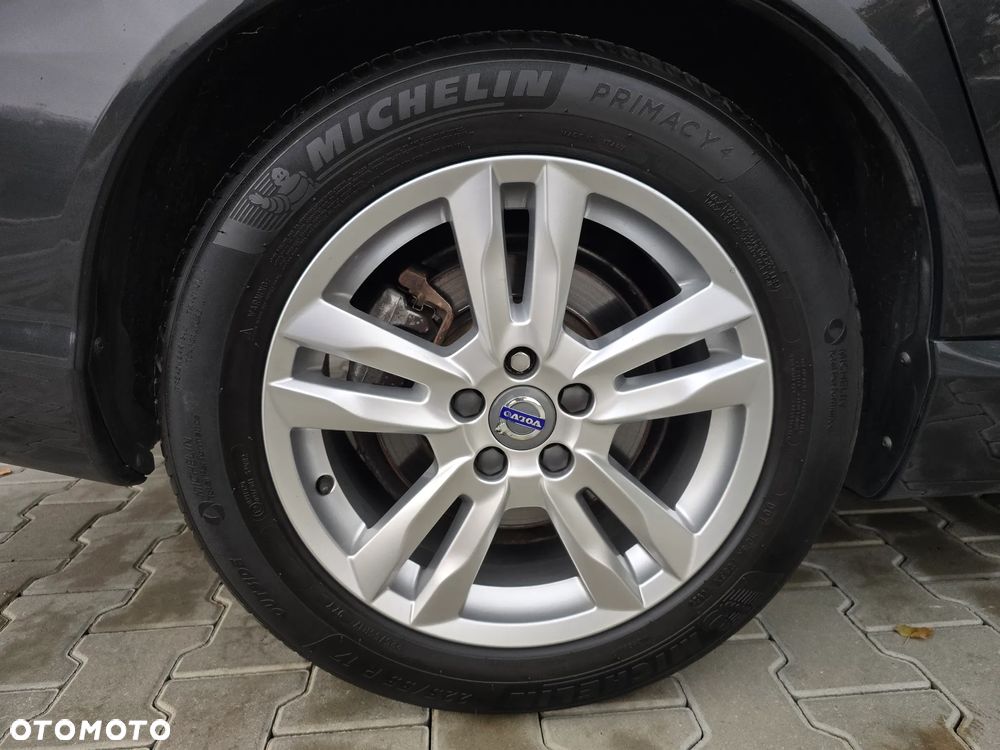 Volvo V70 D4 Drive-E Momentum - 26