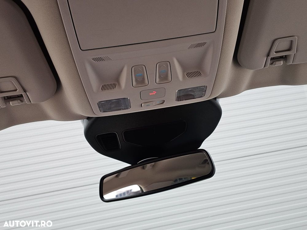 Ford Kuga 2.5 Duratec PHEV Vignale - 34