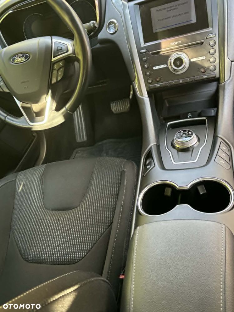 Ford Mondeo 2.0 EcoBlue Titanium - 12