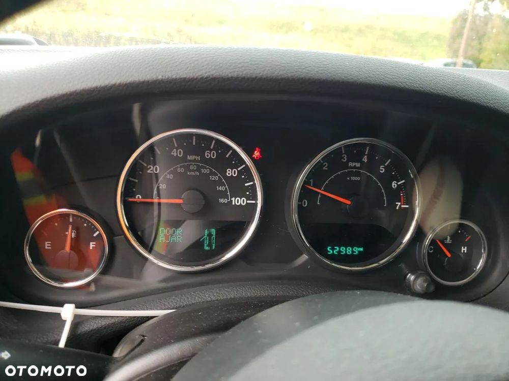 Jeep Wrangler - 9