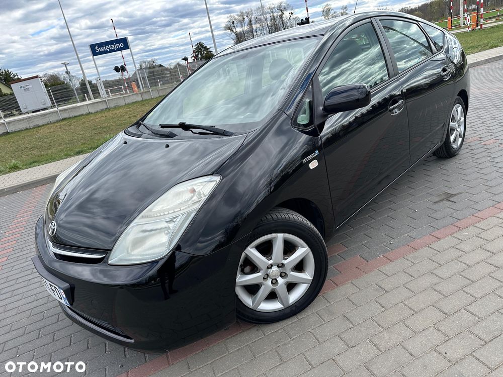 Toyota Prius 1.5 VVT-i Sol - 1