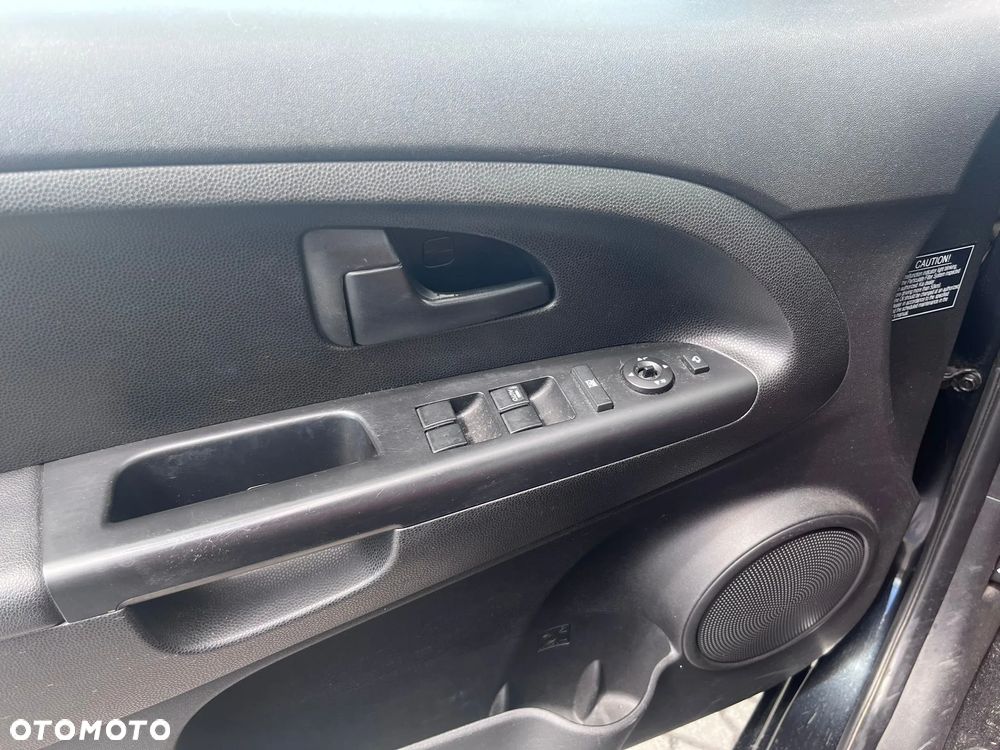 Kia Venga 1.6 CRDi L - 13