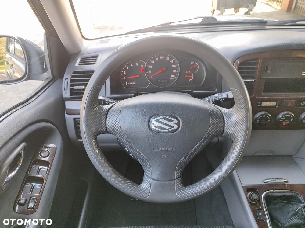 Suzuki Grand Vitara 2.0 TD Comfort Style - 10