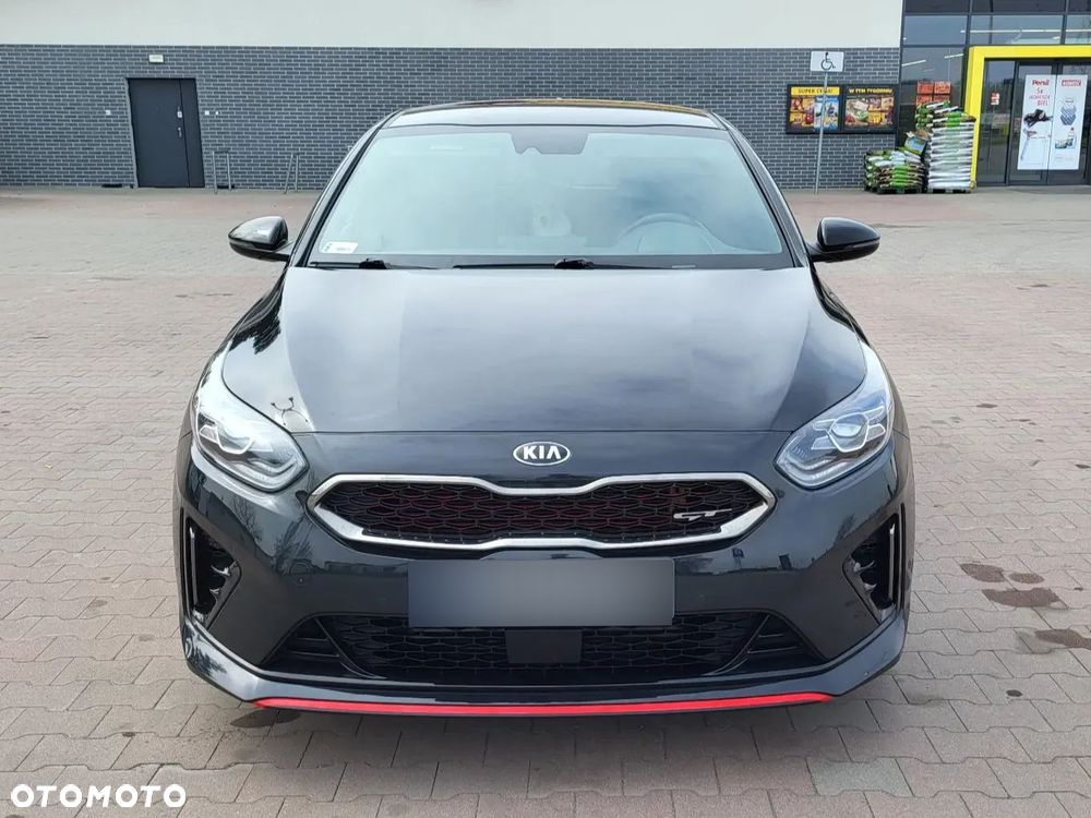 Kia Ceed - 1
