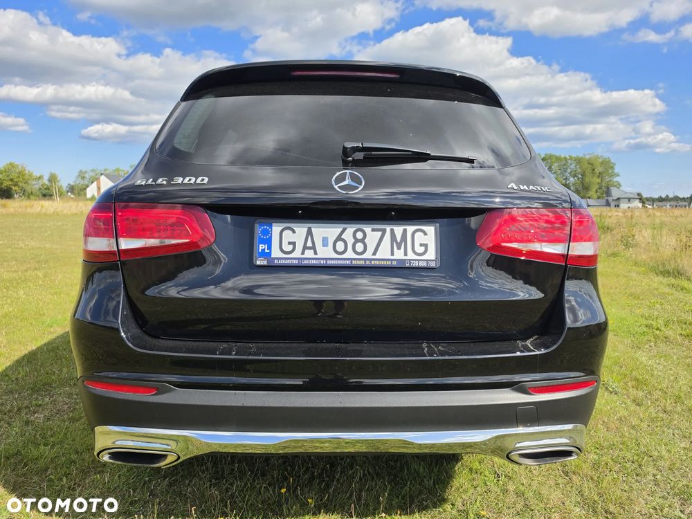 Mercedes-Benz GLC - 6