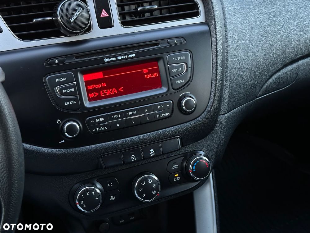 Kia Ceed 1.6 CRDi L - 13