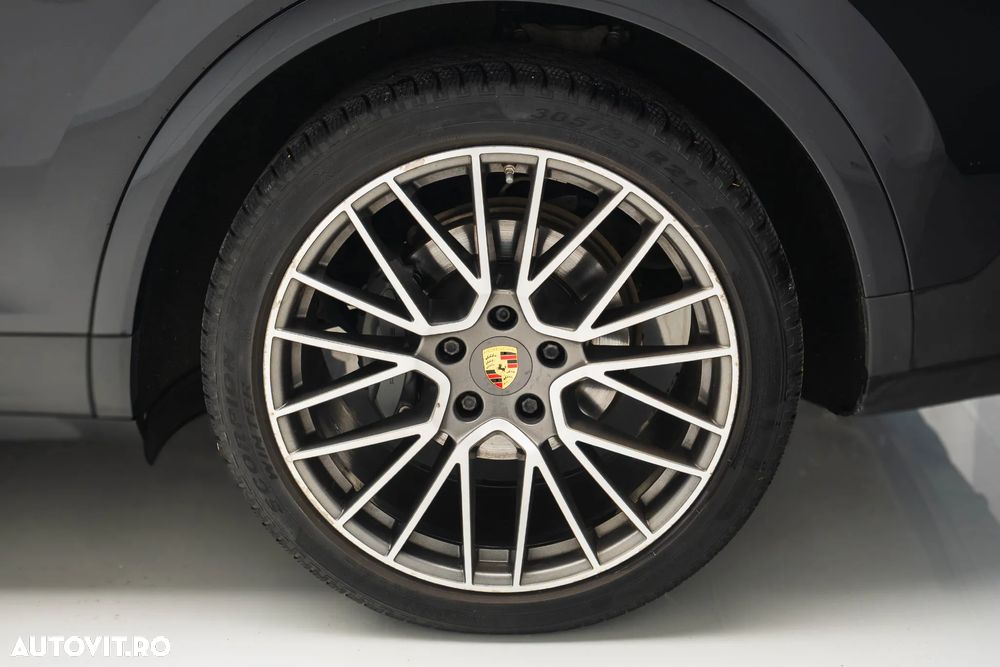 Porsche Cayenne S Tiptronic S - 11