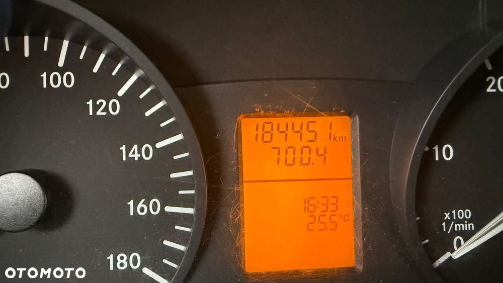 Mercedes-Benz Sprinter - 40