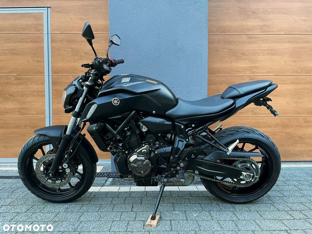 Yamaha MT - 5