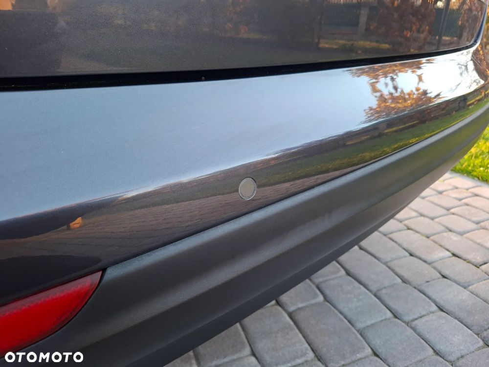 Kia Ceed - 33