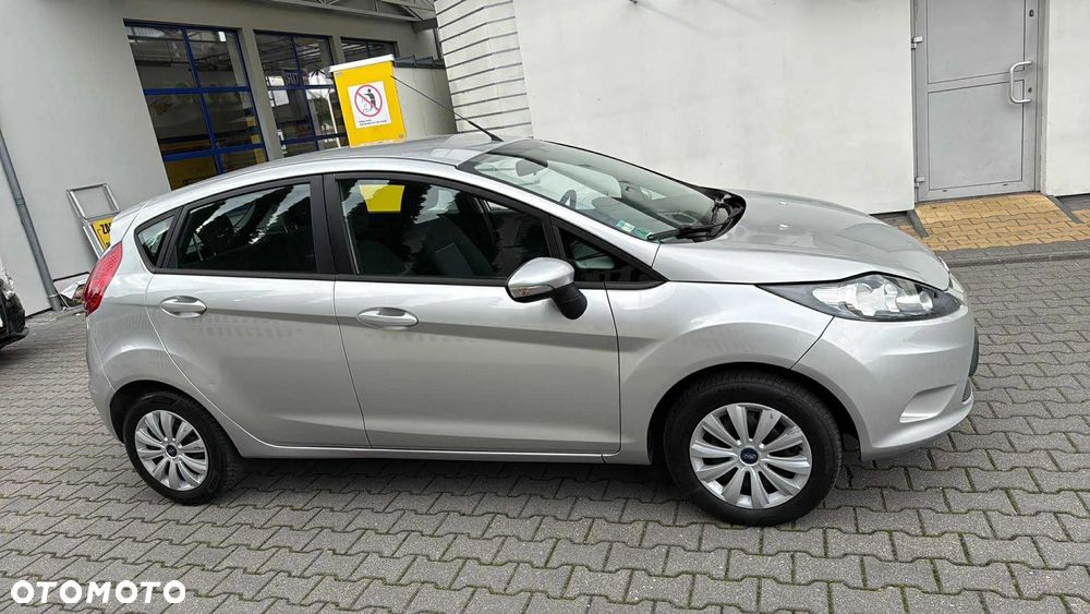 Ford Fiesta 1.25 Champions Edition - 5