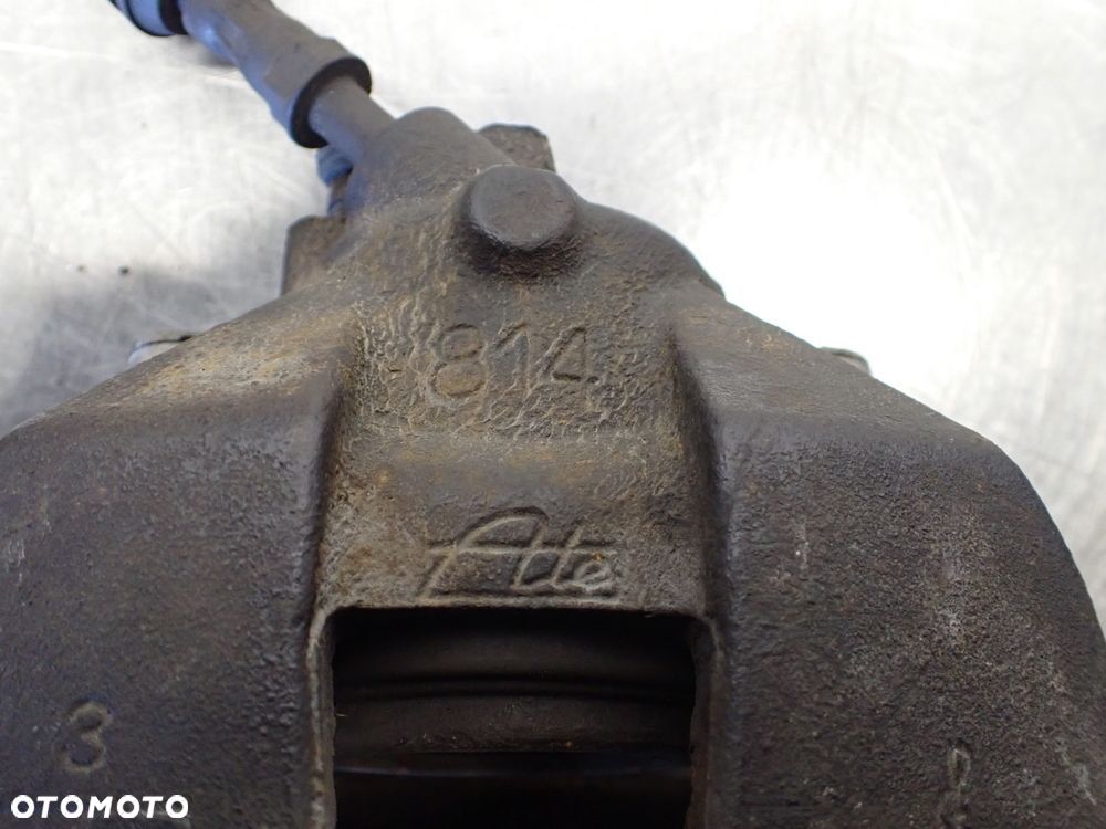 ZACISK HAMULCA PRAWY PRZÓD VOLVO S40 II 2.0 - 7