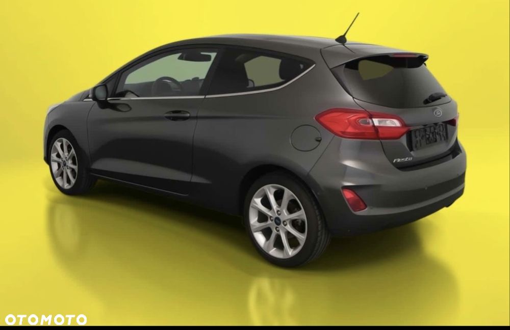 Ford Focus 1.0 EcoBoost Titanium - 3