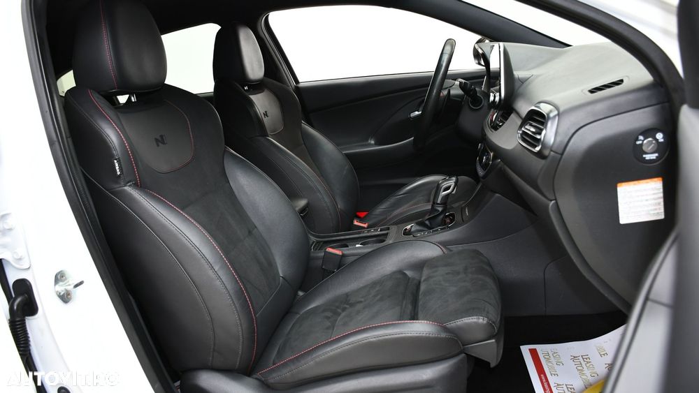 Hyundai i30 1.5 T-GDI 48V-Hybrid DCT N-Line - 7