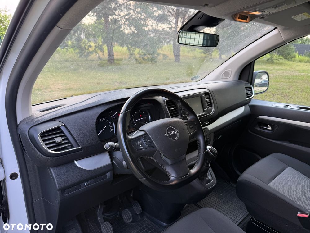 Opel Vivaro - 19