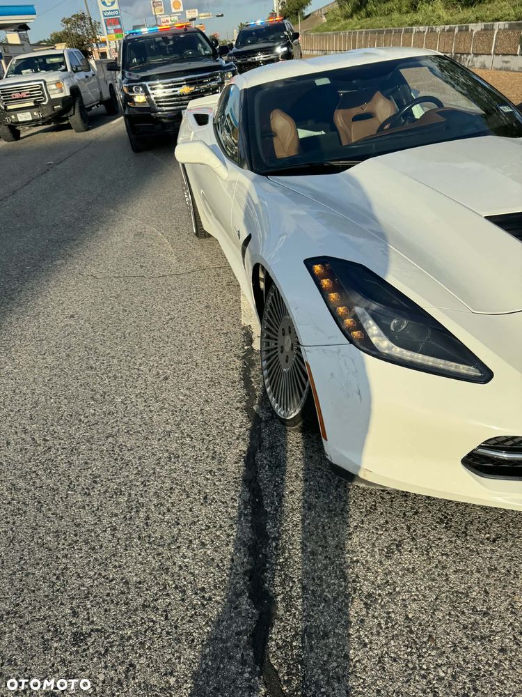 Chevrolet Corvette Stingray 3LT 6.2 V8 Automatik - 24
