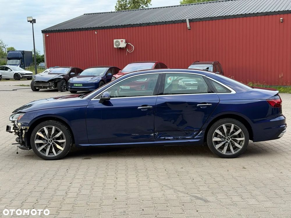 Audi A4 Limousine 40 TFSI quattro S tronic - 9