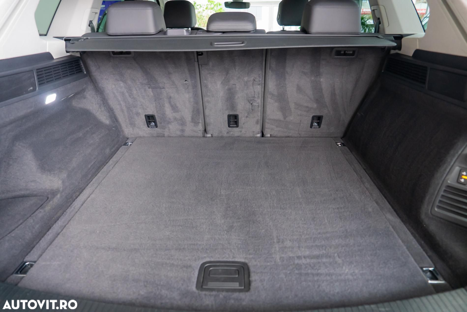 Volkswagen Touareg 3.0 V6 TDI 4Motion DPF Automatik - 23