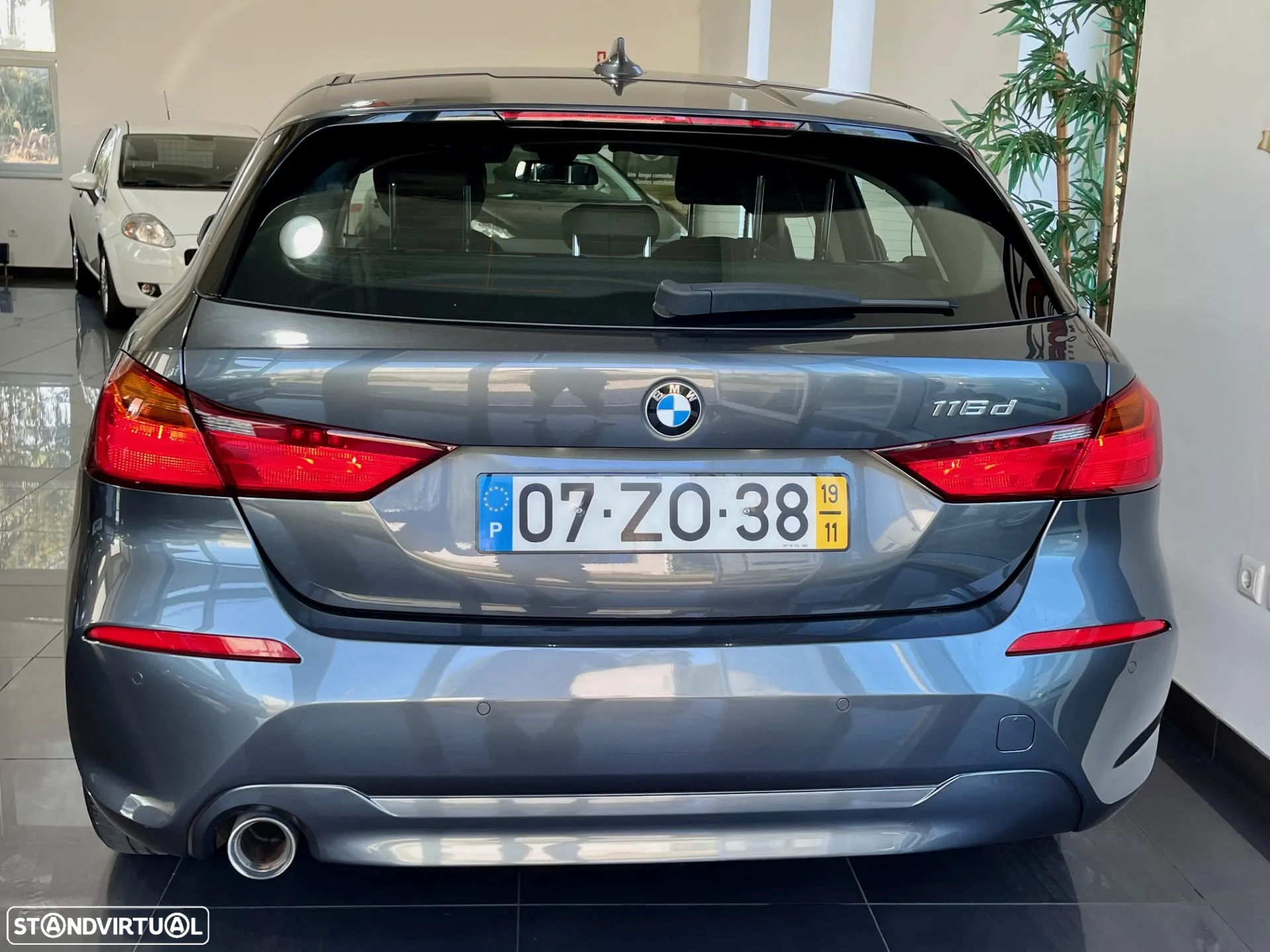 BMW 116 d Corporate Edition - 6