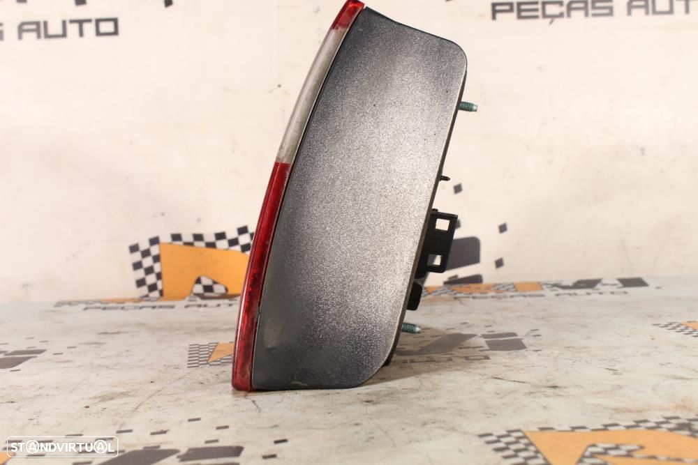 Farolim Esquerdo Seat Leon (1M1)  1M6945111 / 1M6945095a / Chassi Cond - 5