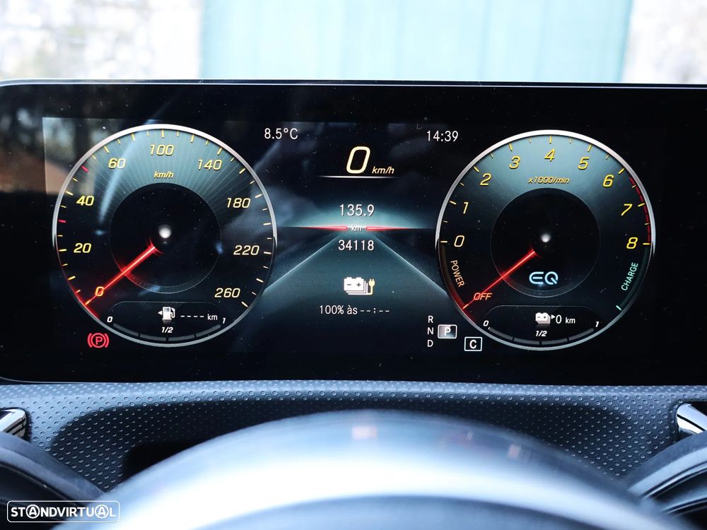 Mercedes-Benz A 250 e AMG Line - 19