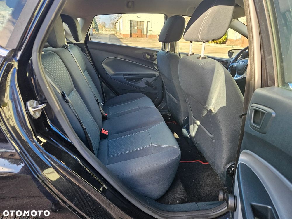 Ford Fiesta - 18